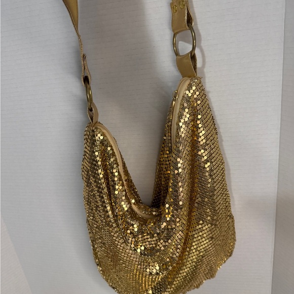 Vintage Gold Mesh Evening purse - Picture 6 of 8